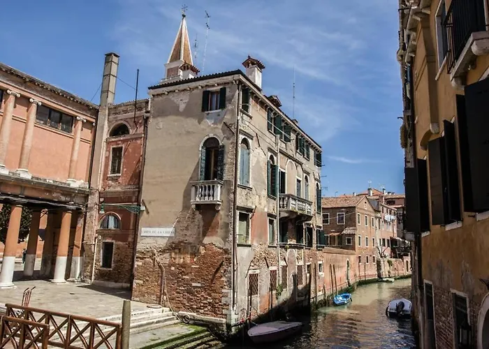 Le Sorelle Appartement *